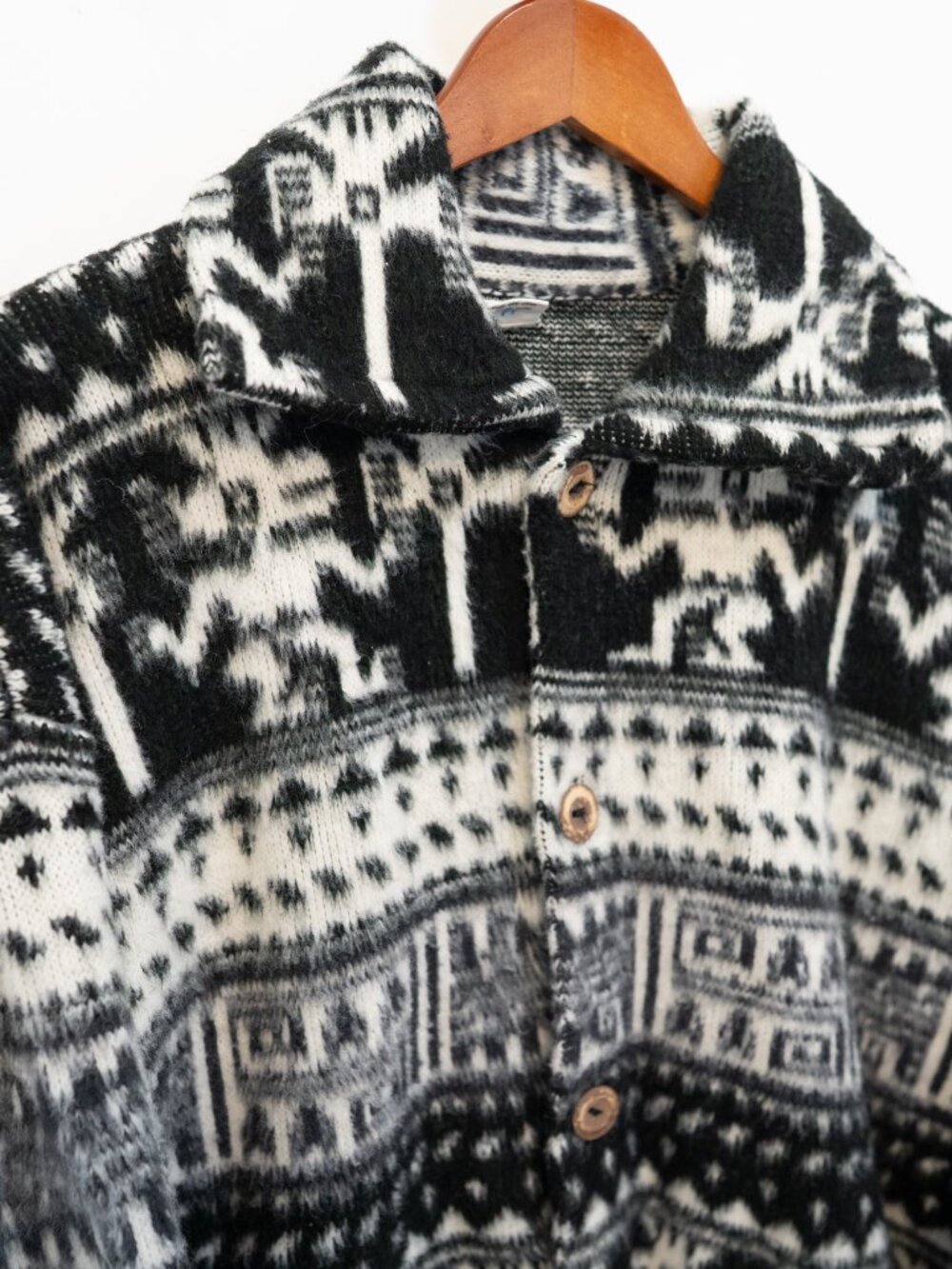 Vintage Handmade Ecuadorian Wool Cardigan Artesanías Chavez Geometric Aztec Boho - Picture 2 of 9